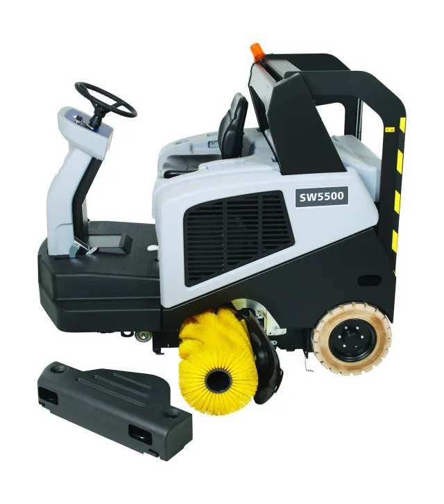 Nilfisk 9084412010 – SW5500 D Dieselový sedadlový zametací stroj